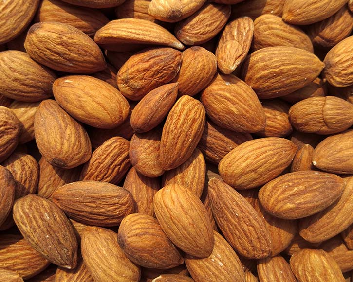 Organic Almond (Prunus Amygdalus Dulcis) Oil