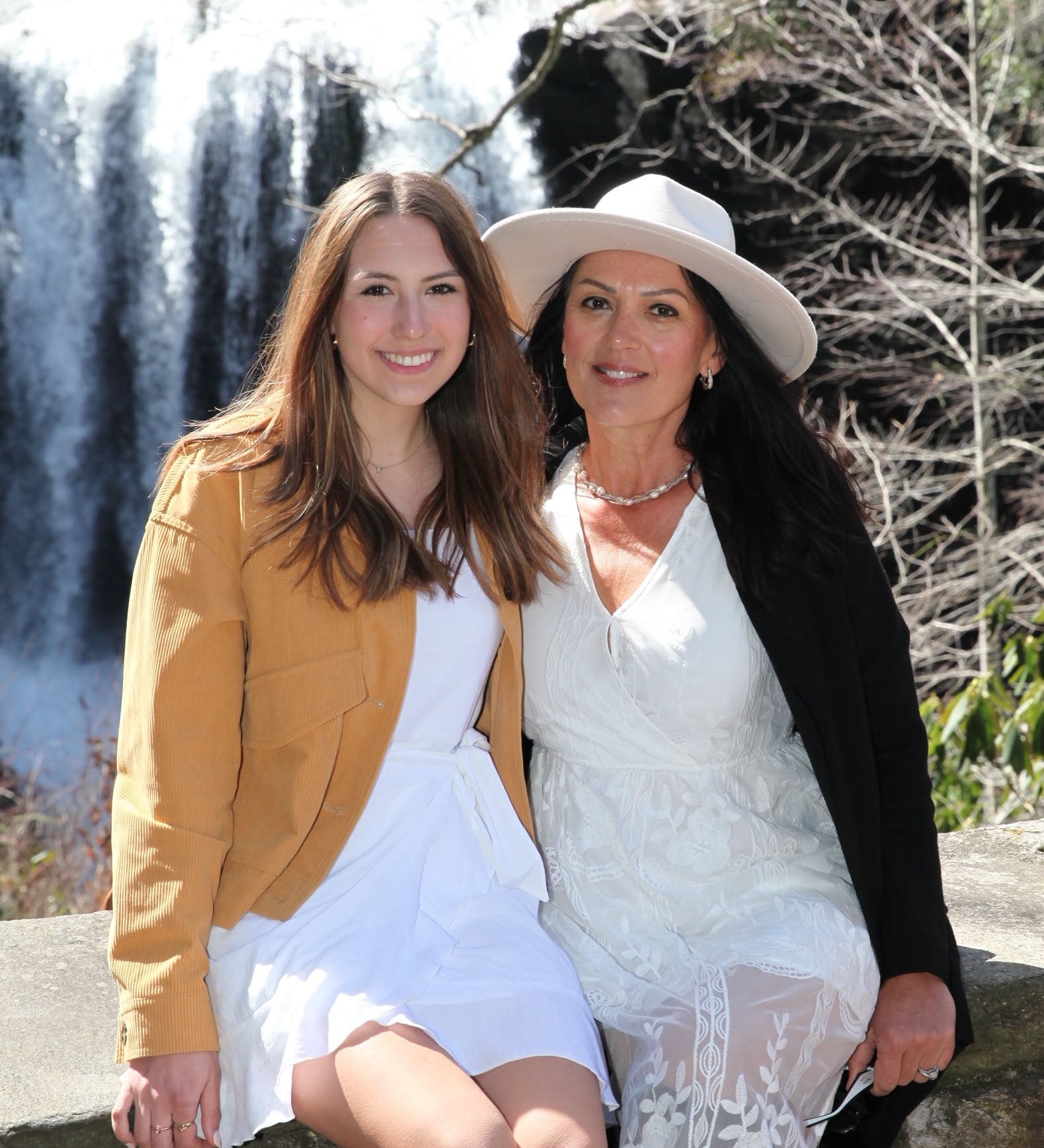 SPRING INTO RADIANCE: Revitalize Your Skin After Winter's Chill!